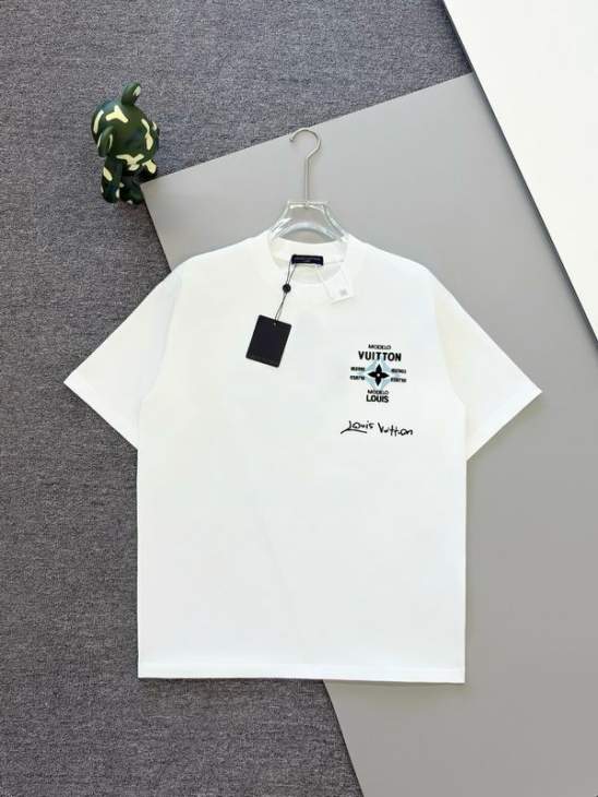 Picture of Louis Vuitton T Shirts Short _SKULVS-XLm6tx1437343